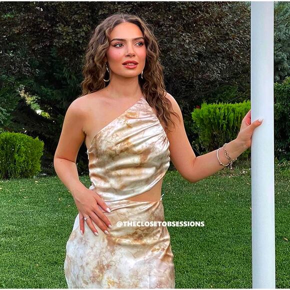 ZARA BLOGGER FAVE!!! Sleeveless Flowy Long Dress LAST ONE!!! - Picture 7 of 16